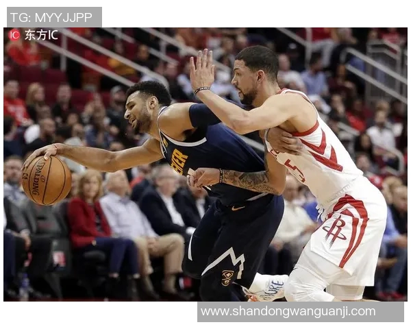 小里弗斯的篮球之路：从天赋少年到NBA明星的成长历程