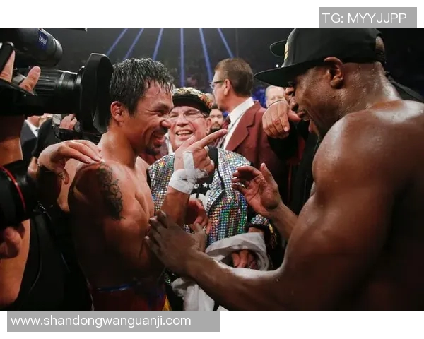 梅威瑟与伯顿的巅峰对决谁能笑到最后拳坛传奇再度交锋 梅威瑟与伯顿的巅峰对决谁能笑到最后拳坛传奇再度交锋